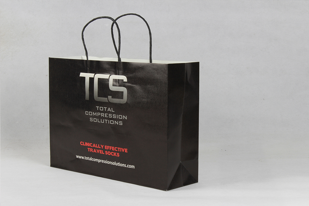 TCS商務型服裝牛皮紙袋定制 TCS商務型服裝牛皮紙袋定制