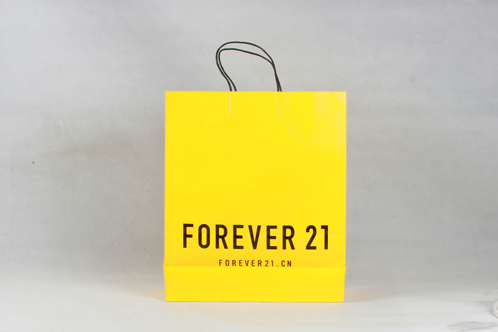 FOREVER21精美服裝牛皮紙袋定制 FOREVER21精美服裝牛皮紙袋定制