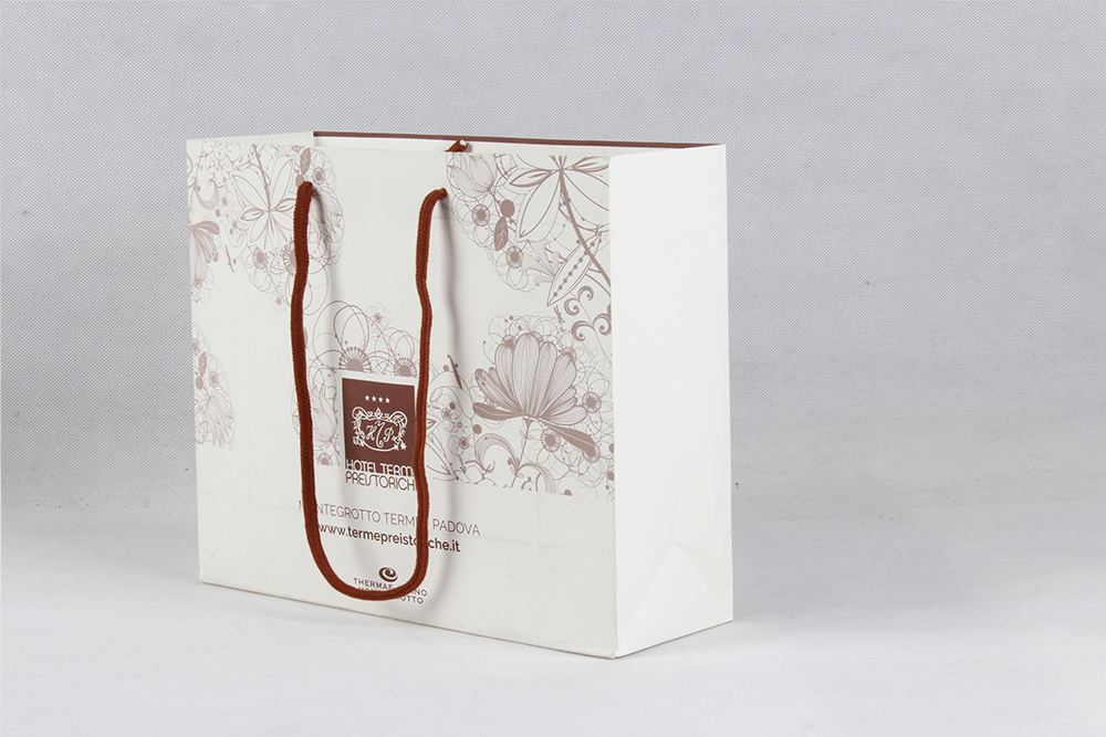 高檔白色花紋銅版紙袋 高檔白色花紋銅版紙袋