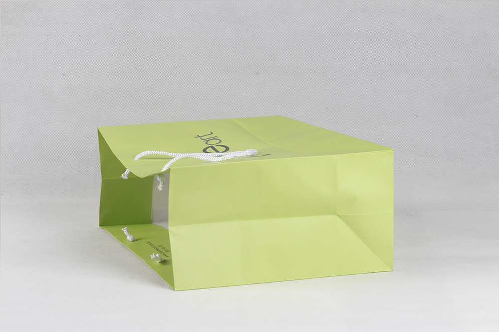 唯美藝術(shù)型白卡紙袋 BOBBLE ART 唯美藝術(shù)型白卡紙袋 BOBBLE ART