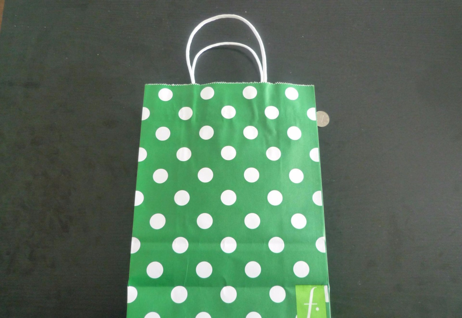 紙袋做宣傳非常的有檔次 紙袋做宣傳非常的有檔次